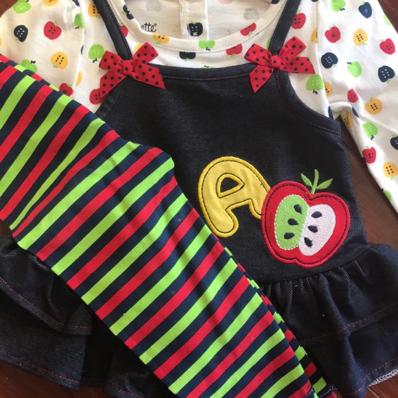 Apple two piece - Picture 3 of 3